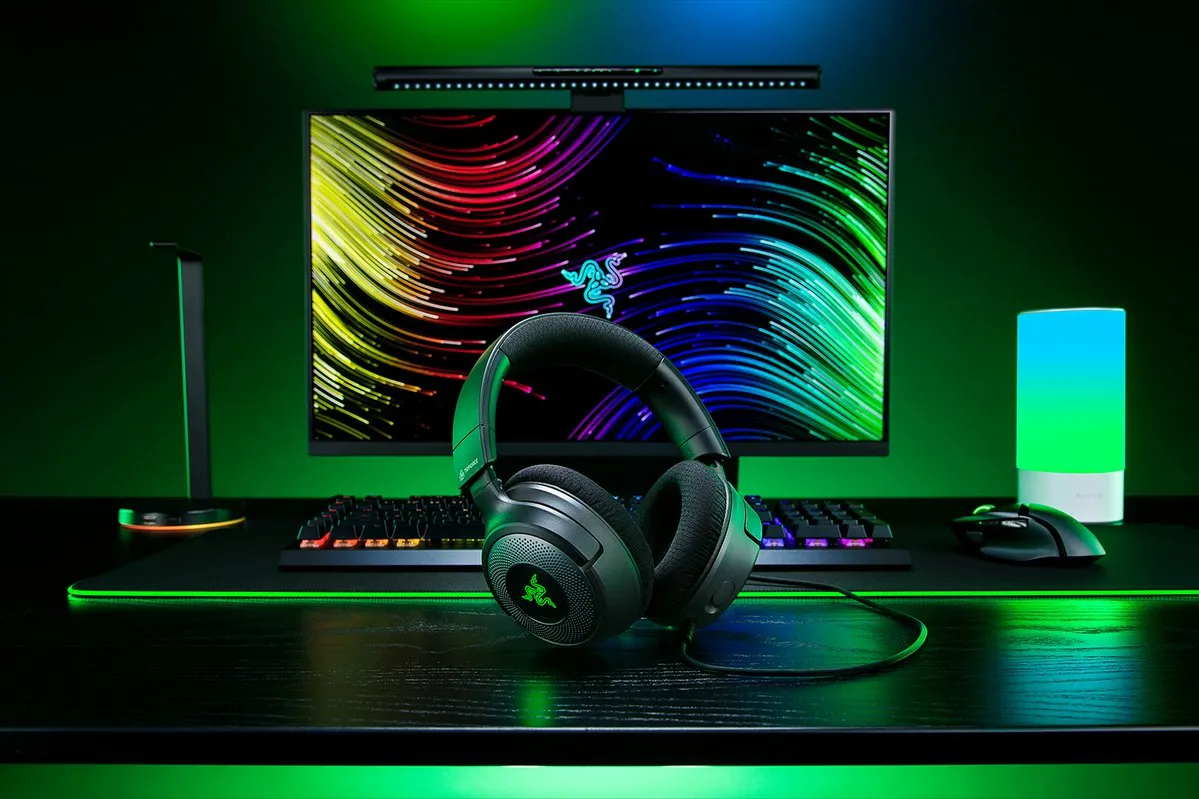 RAZER-KRAKEN-X-AUX